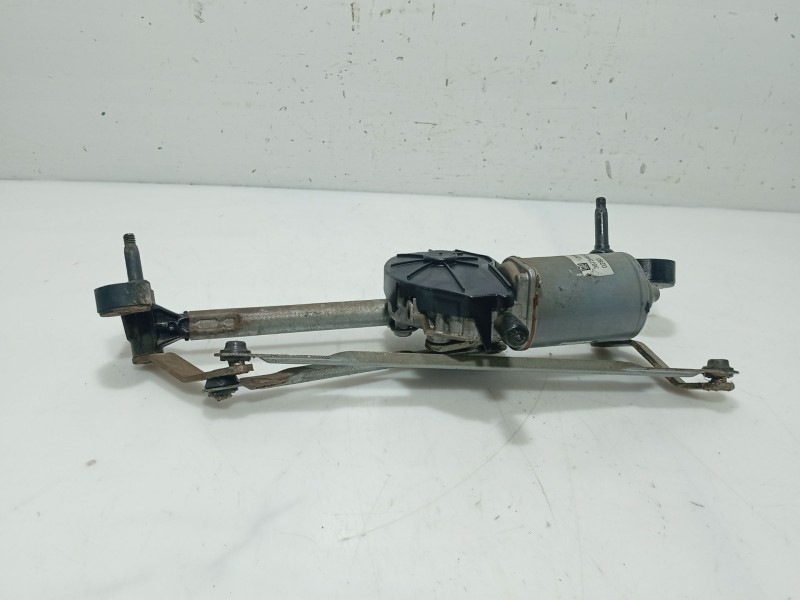 Recambio de motor limpia delantero para opel corsa d (s07) 1.2 (l08, l68) referencia OEM IAM 13432685  