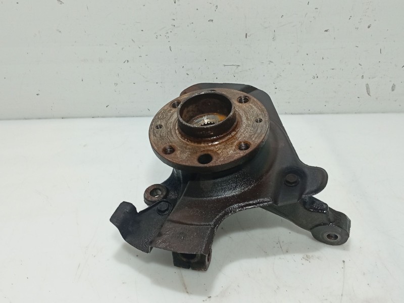 Recambio de mangueta delantera izquierda para opel corsa d (s07) 1.2 (l08, l68) referencia OEM IAM 95524780  