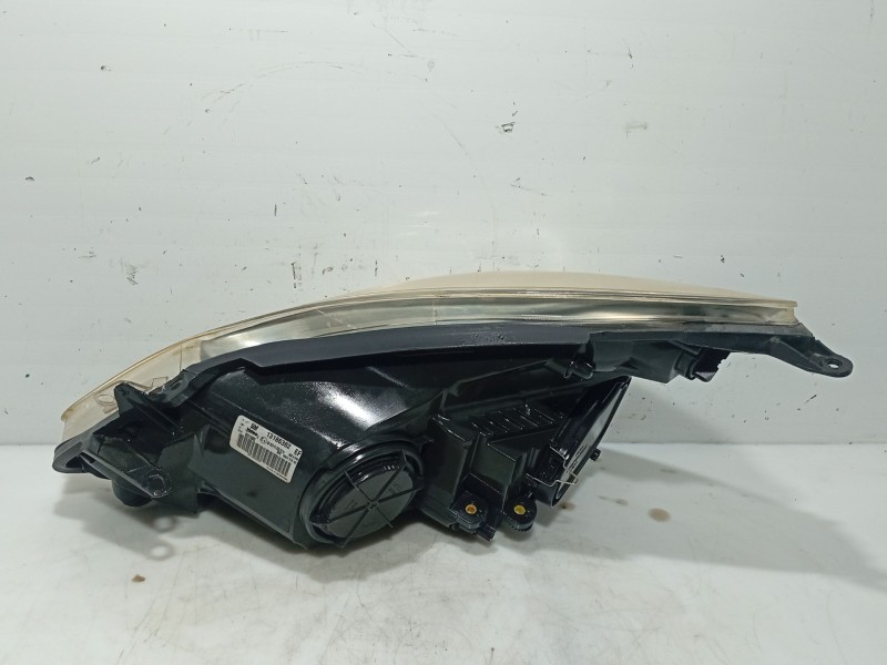 Recambio de faro derecho para opel corsa d (s07) 1.2 (l08, l68) referencia OEM IAM 93189358 / VERE0593  