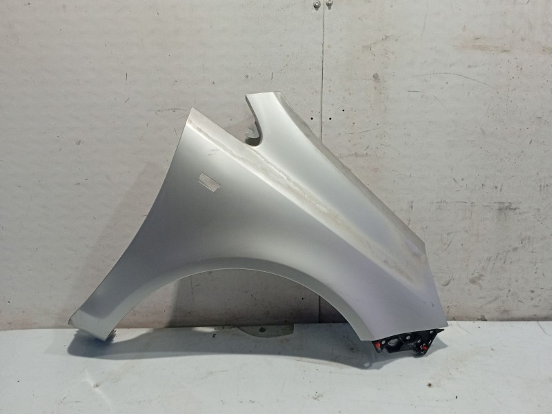 Recambio de aleta delantera derecha para opel corsa d (s07) 1.2 (l08, l68) referencia OEM IAM 93189644  