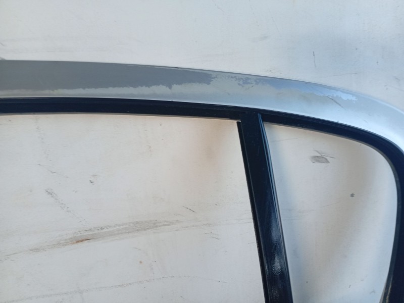 Recambio de puerta trasera derecha para opel corsa d (s07) 1.2 (l08, l68) referencia OEM IAM 93189341  