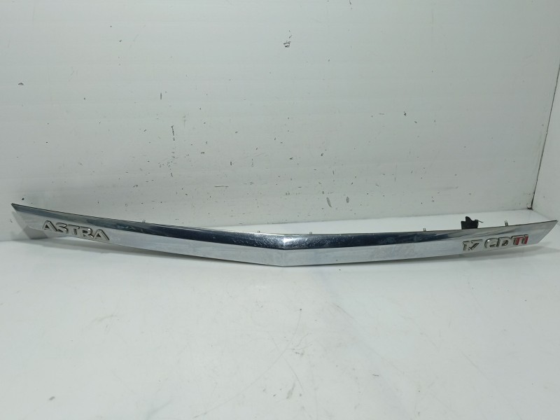 Recambio de moldura para opel astra h (a04) 1.7 cdti (l48) referencia OEM IAM   