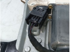 Recambio de elevalunas delantero derecho para mercedes-benz clase c (w203) c 200 cdi (203.007) referencia OEM IAM 2037201646   2