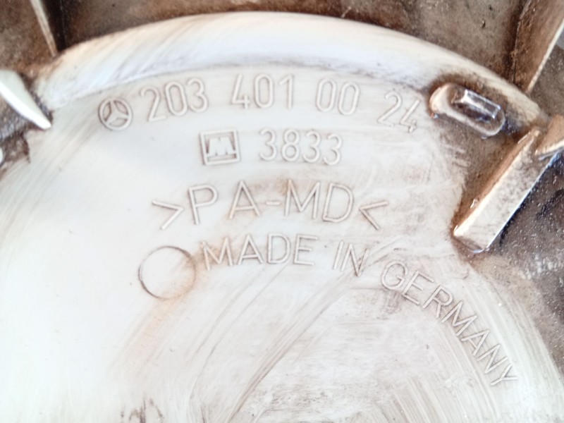 Recambio de tapacubos para mercedes-benz clase c (w203) c 200 cdi (203.007) referencia OEM IAM   
