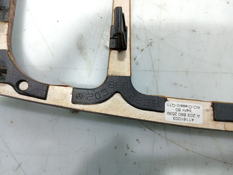 Recambio de moldura para mercedes-benz clase c (w203) c 200 cdi (203.007) referencia OEM IAM   