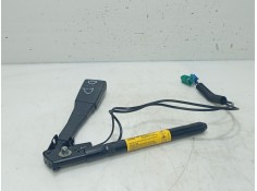 Recambio de anclaje cinturon delantero derecho para opel astra h (a04) 1.7 cdti (l48) referencia OEM IAM 330803354  