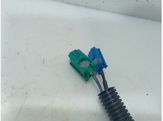 Recambio de anclaje cinturon delantero derecho para opel astra h (a04) 1.7 cdti (l48) referencia OEM IAM 330803354   2