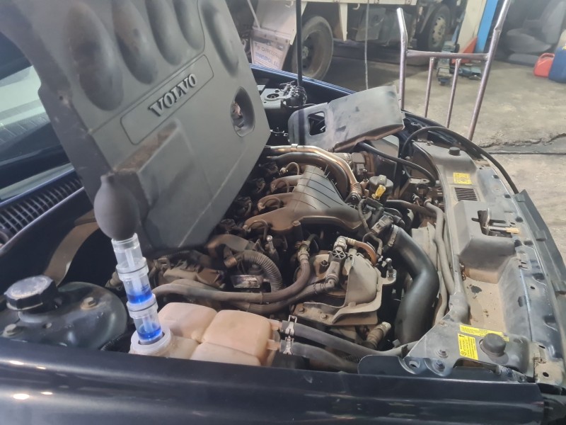 Recambio de motor completo para volvo v50 (545) 2.0 d referencia OEM IAM D4204T 8252346 