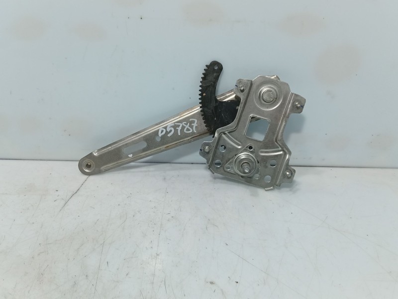 Recambio de elevalunas trasero derecho para hyundai i10 i (pa) 1.1 referencia OEM IAM 834020X000  