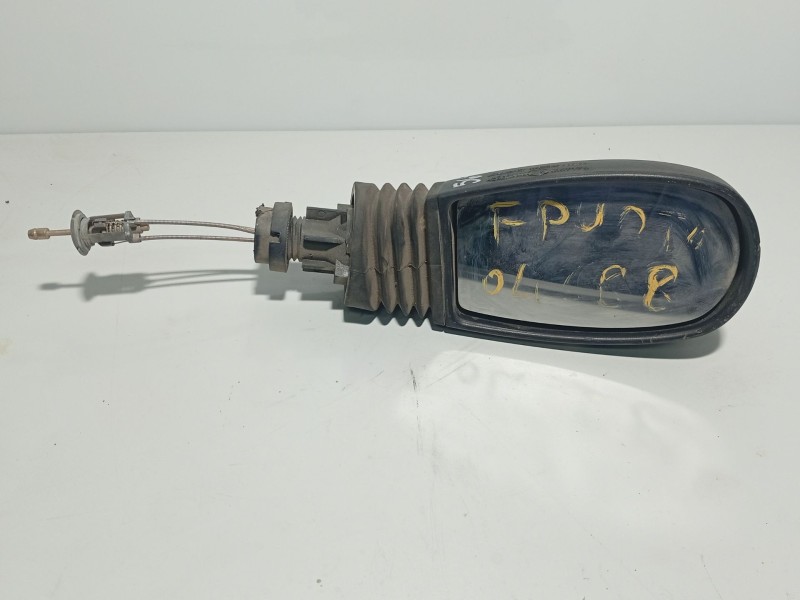Recambio de retrovisor izquierdo para fiat punto berlina referencia OEM IAM e30157178  