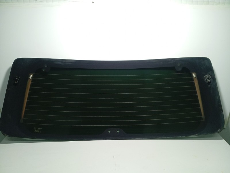 Recambio de luna trasera para kia sorento i (jc) 2.5 crdi referencia OEM IAM 817113E030  