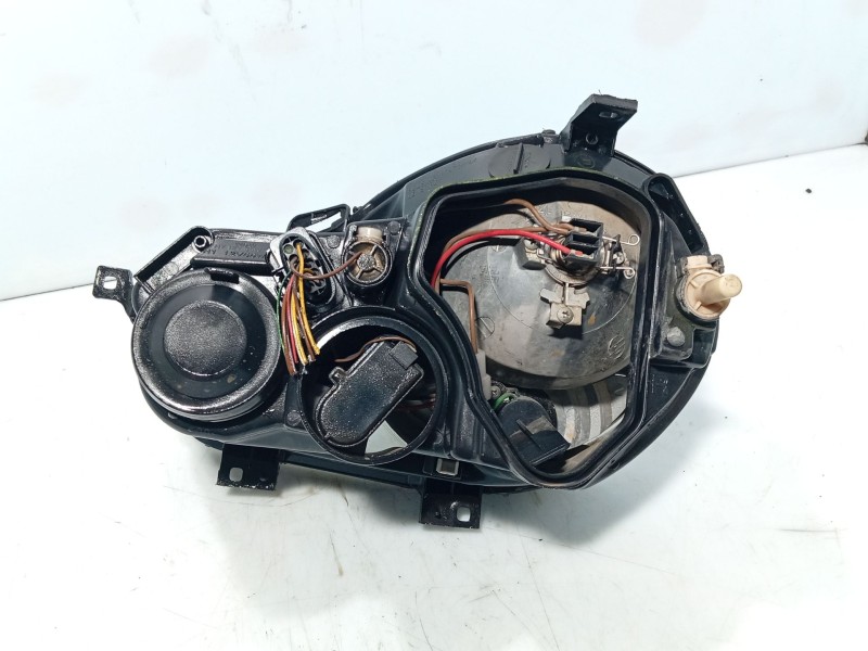 Recambio de faro derecho para volkswagen polo iv (9n_, 9a_) 1.9 sdi referencia OEM IAM 6Q1941008AF  