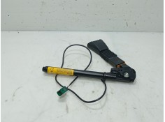 Recambio de anclaje cinturon delantero derecho para opel meriva a monospace (x03) 1.4 16v twinport (e75) referencia OEM IAM   