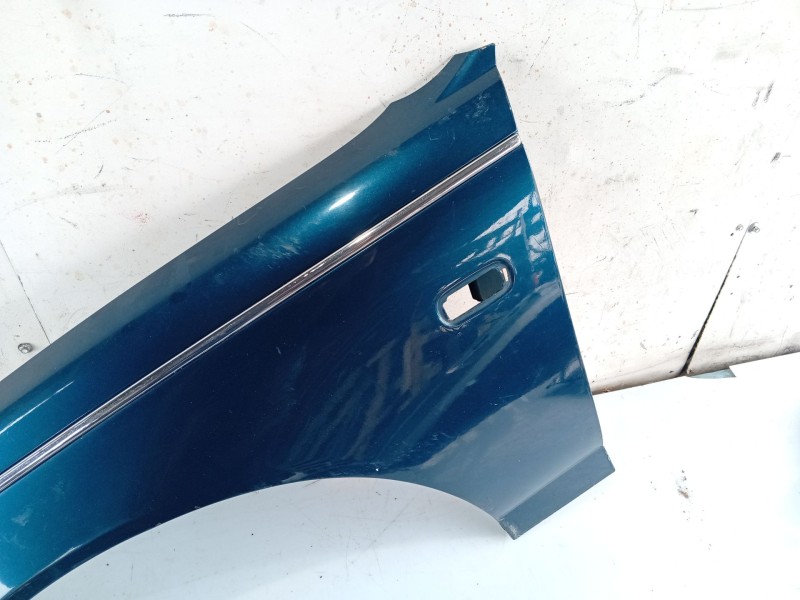 Recambio de aleta delantera izquierda para rover 75 (rj) 2.0 cdt referencia OEM IAM ASB500032  