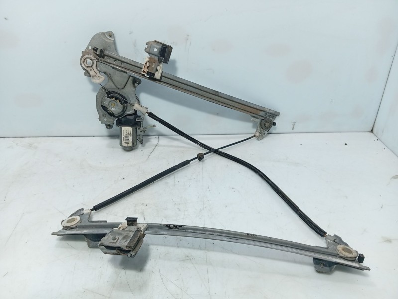 Recambio de elevalunas delantero izquierdo para rover 75 (rj) 2.0 cdt referencia OEM IAM CUH102351  