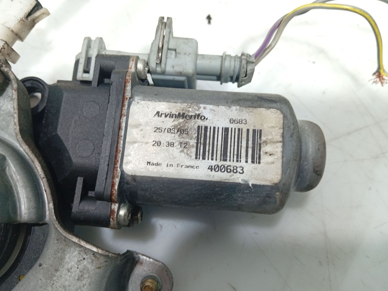 Recambio de elevalunas delantero izquierdo para rover 75 (rj) 2.0 cdt referencia OEM IAM CUH102351  