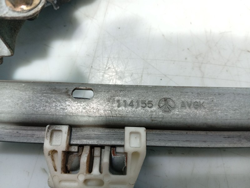 Recambio de elevalunas delantero izquierdo para rover 75 (rj) 2.0 cdt referencia OEM IAM CUH102351  