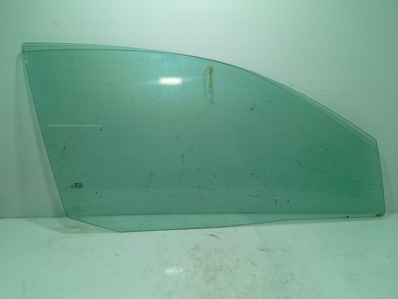 Recambio de luna delantera derecha para seat ibiza iii (6l1) 1.4 tdi referencia OEM IAM 6L3845202  