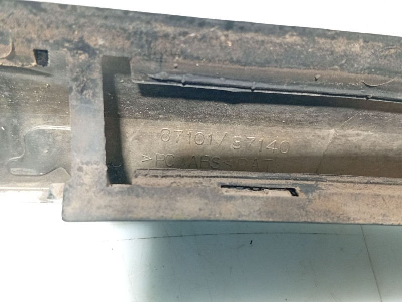 Recambio de moldura para rover 75 (rj) 2.0 cdt referencia OEM IAM   