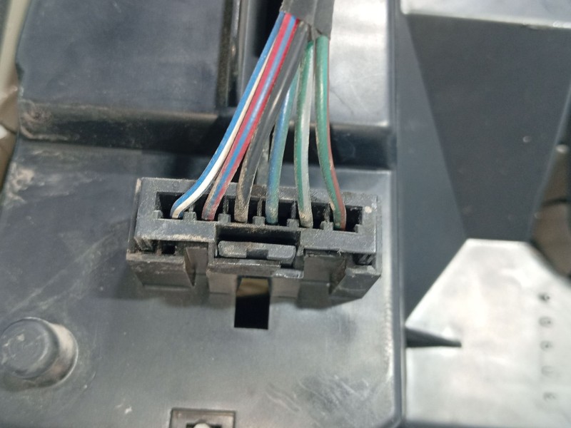 Recambio de piloto trasero derecho para rover 75 (rj) 2.0 cdt referencia OEM IAM XFB101300  