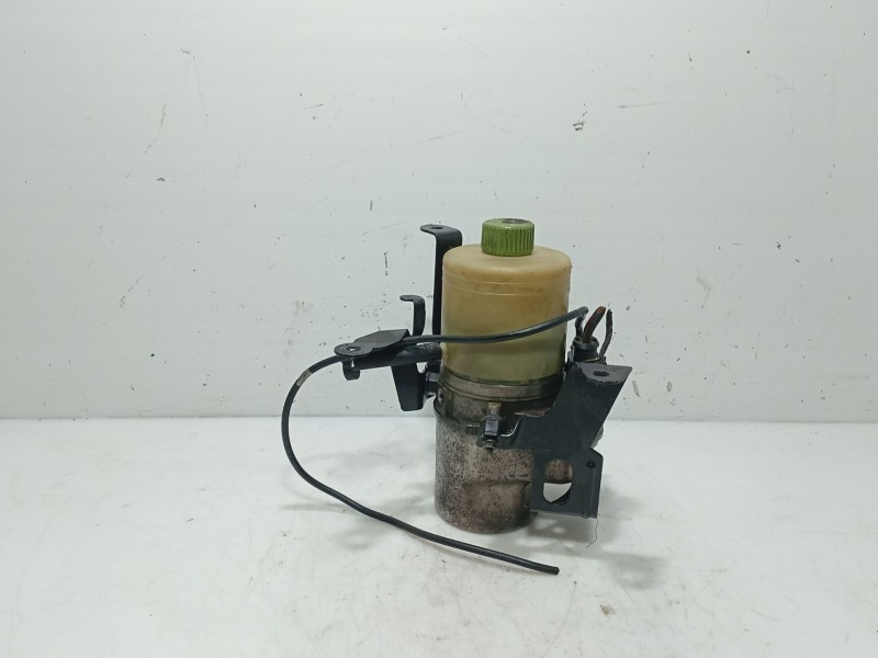 Recambio de bomba direccion para seat ibiza iii (6l1) 1.4 tdi referencia OEM IAM   