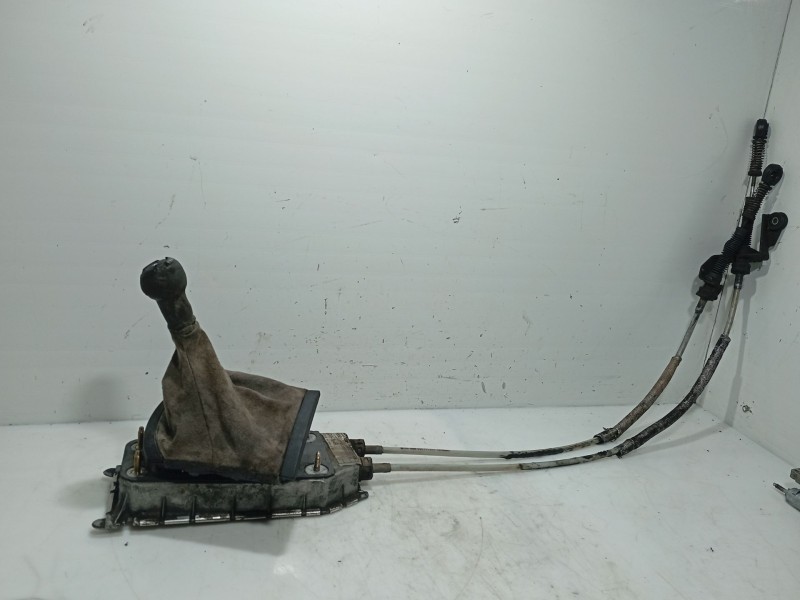 Recambio de palanca cambio para seat ibiza iii (6l1) 1.4 tdi referencia OEM IAM 1J0711112E  