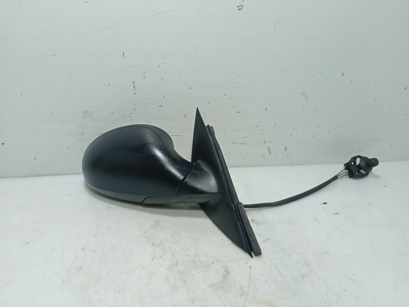 Recambio de retrovisor derecho para seat ibiza iii (6l1) 1.4 tdi referencia OEM IAM   