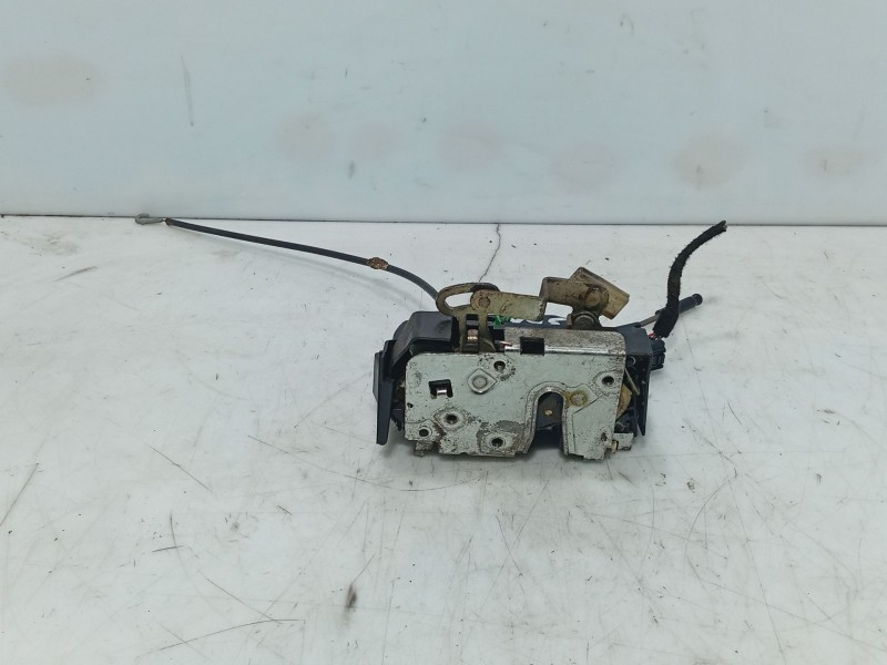 Recambio de cerradura puerta trasera derecha para rover 75 (rj) 2.0 cdt referencia OEM IAM FQM000080 / FQB100110  