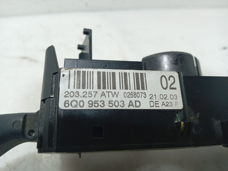 Recambio de mando volante para seat ibiza iii (6l1) 1.4 tdi referencia OEM IAM   
