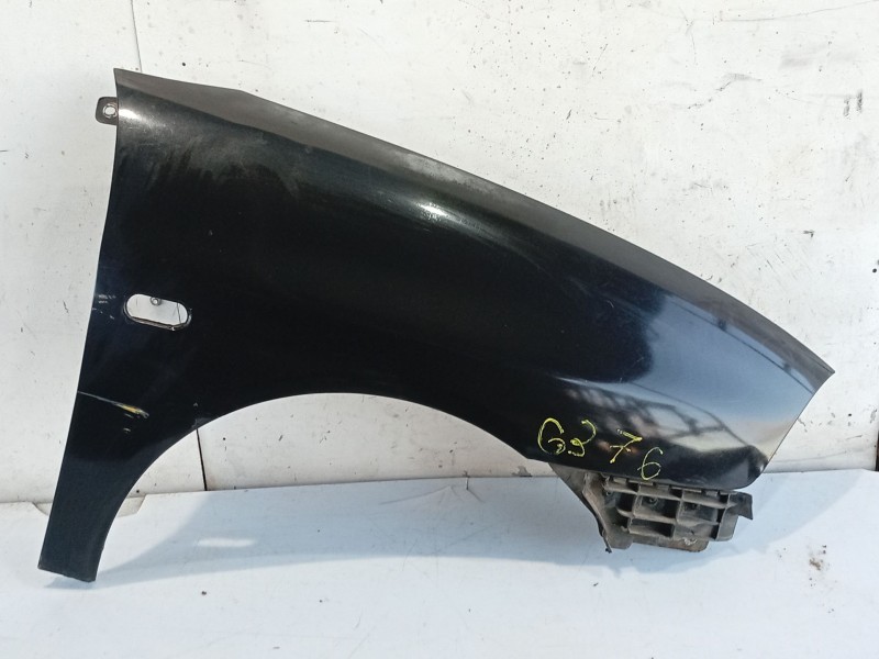 Recambio de aleta delantera derecha para seat ibiza iii (6l1) 1.4 tdi referencia OEM IAM 6L0821022C  