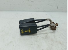 Recambio de anclaje cinturon trasero izquierdo para seat ibiza iii (6l1) 1.4 tdi referencia OEM IAM   