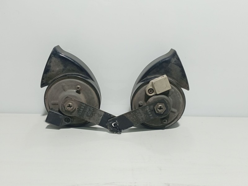 Recambio de claxon para lexus is ii (_e2_) 250 (gse20) referencia OEM IAM 8652030610  