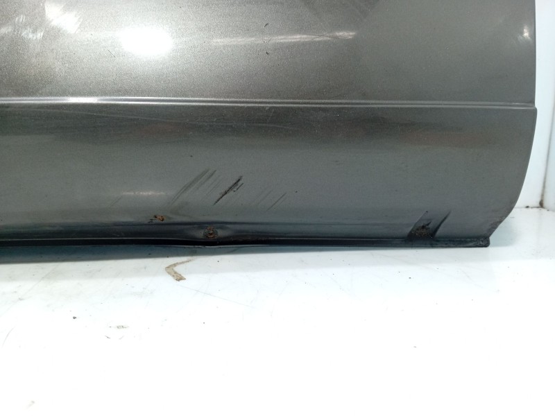 Recambio de moldura para hyundai h-1 / starex autobús (a1) 2.5 td referencia OEM IAM   