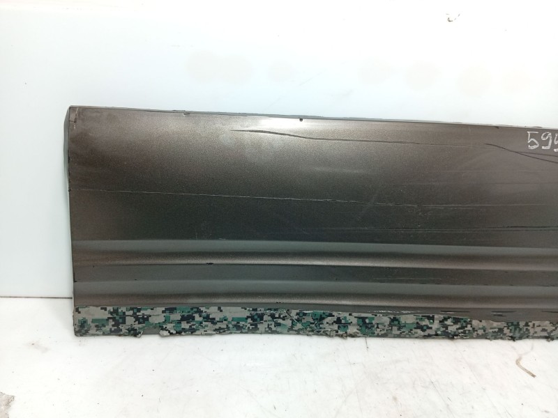 Recambio de moldura para hyundai h-1 / starex autobús (a1) 2.5 td referencia OEM IAM   