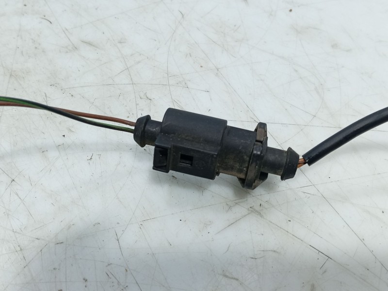 Recambio de cerradura capot para volkswagen polo iv (9n_, 9a_) 1.9 sdi referencia OEM IAM 1T0823509G  