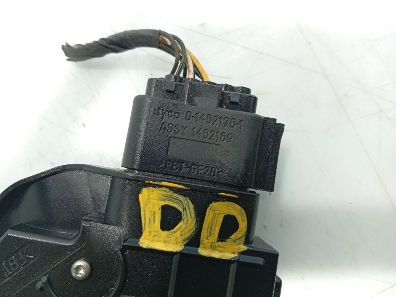 Recambio de cerradura puerta delantera derecha para ford focus ii (da_, hcp, dp) 1.6 referencia OEM IAM 4892457  