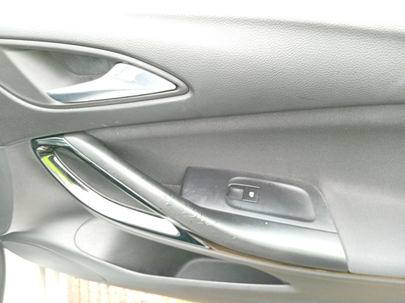 opel astra k (b16) del año 2016