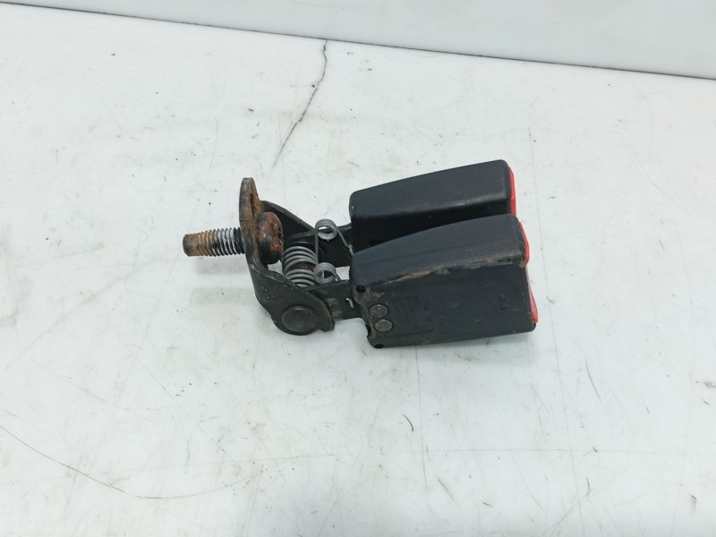 Recambio de anclaje cinturon trasero derecho para ford focus ii (da_, hcp, dp) 1.6 referencia OEM IAM   