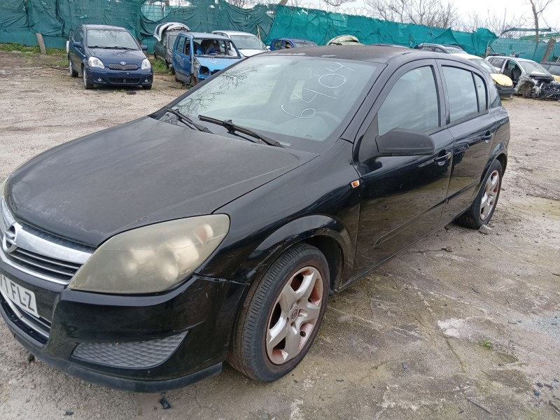 opel astra h gtc (a04) del año 2007