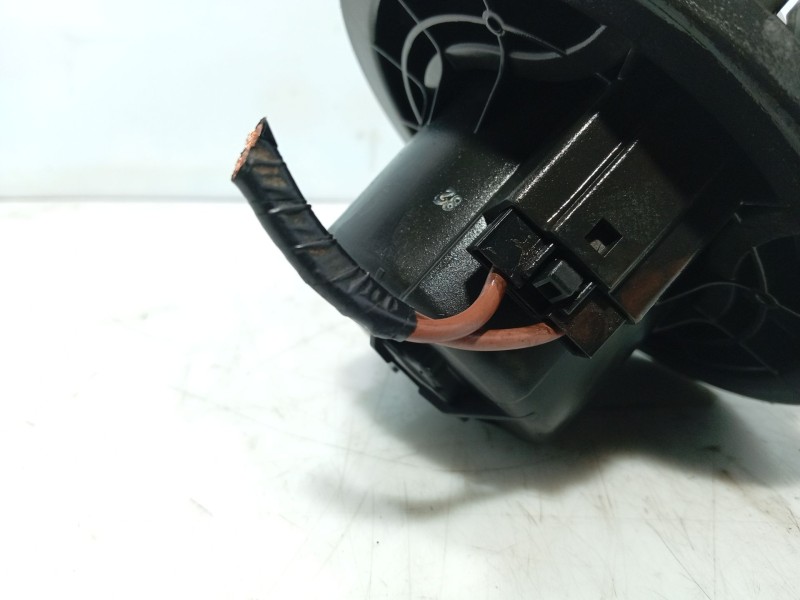 Recambio de ventilador calefaccion para rover 75 (rj) 2.0 cdt referencia OEM IAM JGC100290  