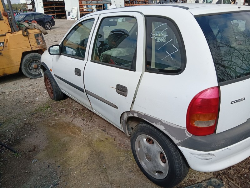 opel corsa b (s93) del año 1997