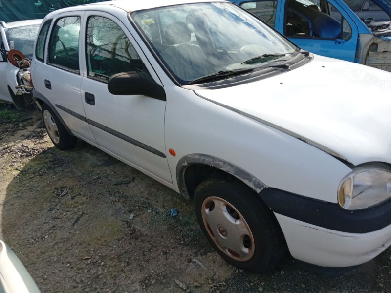 opel corsa b (s93) del año 1997