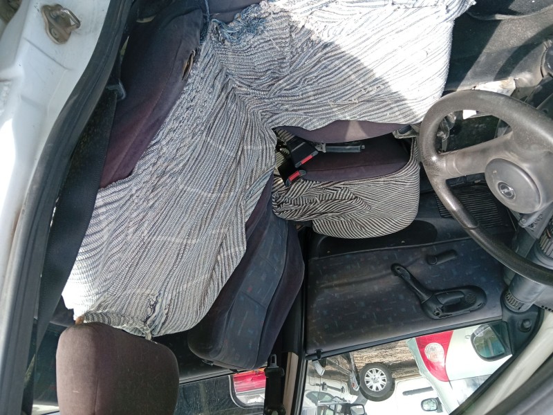 opel corsa b (s93) del año 1997