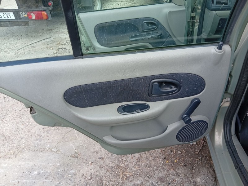 renault clio ii (bb_, cb_) del año 2002