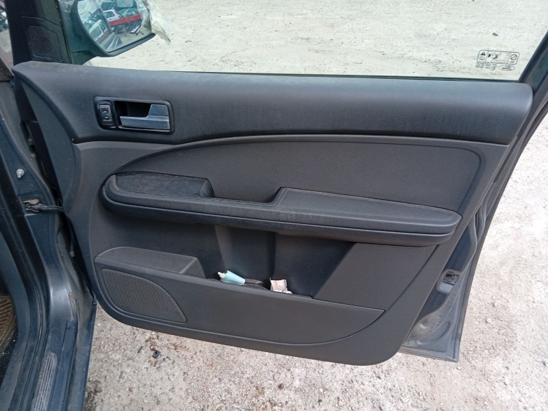 ford focus c-max (dm2) del año 2004