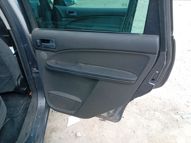 ford focus c-max (dm2) del año 2004