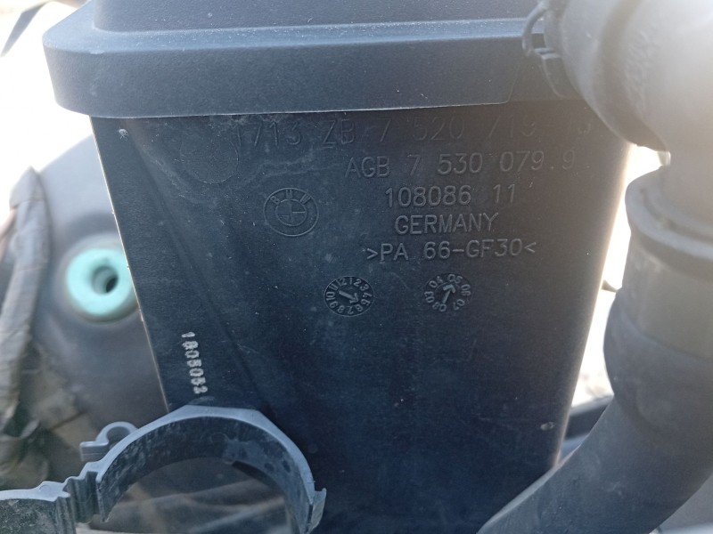 Recambio de deposito expansion para bmw 3 (e90) 320 d referencia OEM IAM 17138570079  