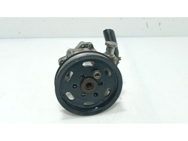 Recambio de bomba direccion para skoda superb i (3u4) 2.0 tdi referencia OEM IAM 8D0145156K 8D0145177D 