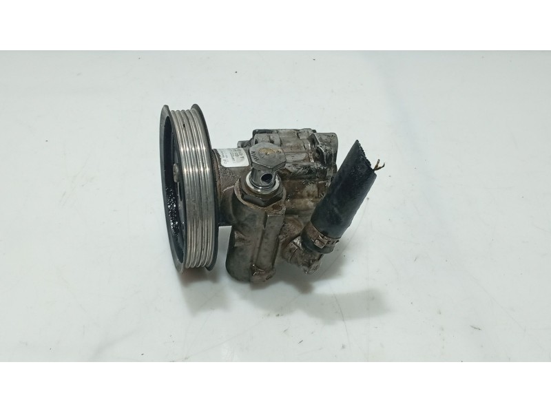 Recambio de bomba direccion para skoda superb i (3u4) 2.0 tdi referencia OEM IAM 8D0145156K 8D0145177D 