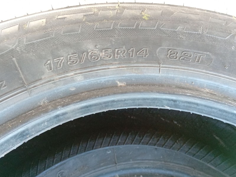 Recambio de neumatico para peugeot 206 hatchback (2a/c) 1.4 hdi eco 70 referencia OEM IAM   